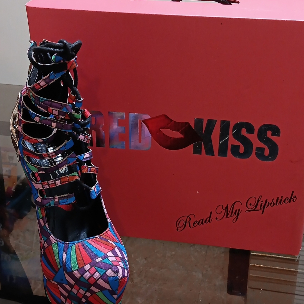 RED KISS COLLECTION Style: ANGEL Color: Multi Pink Sizes: 5.5, 6,6.5, 7.5,8 & 10
